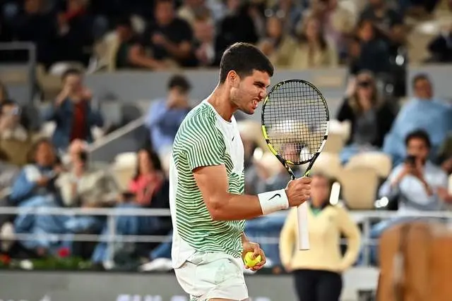 TSM横扫PSG,Elk线上压制力十足强强对话半决赛,强势挺进下一轮 TSM横扫PSG,Elk线上压制力十足强强对话半决赛,强势挺进下一轮