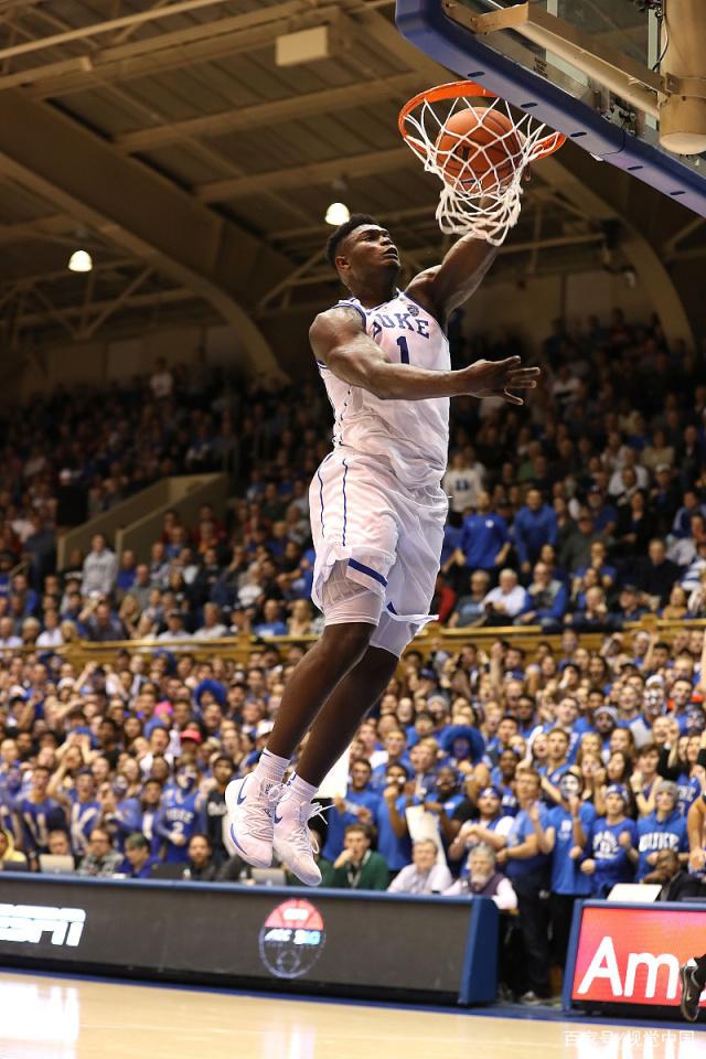 包含江苏队鏖战鹈鹕，锡安关键制胜的词条