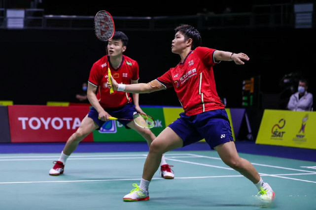 印度队力克丹麦队，黄鸭组合高光表现的简单介绍