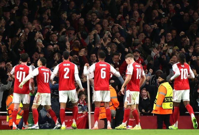 阿根廷碾压阿森纳，阿尔瓦雷斯统治全场