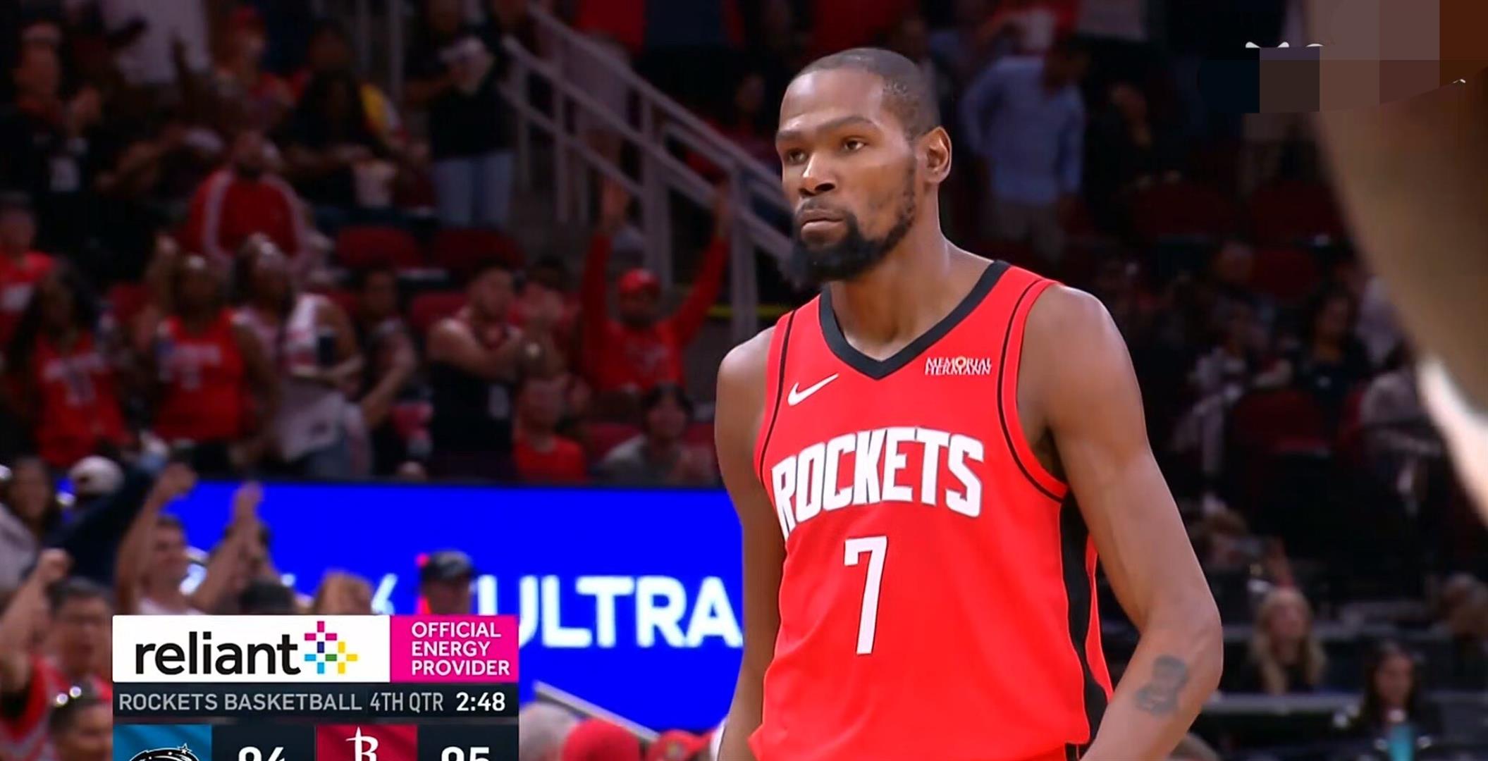 太阳鏖战雷霆,杜兰特关键制胜 太阳鏖战雷霆,杜兰特关键制胜