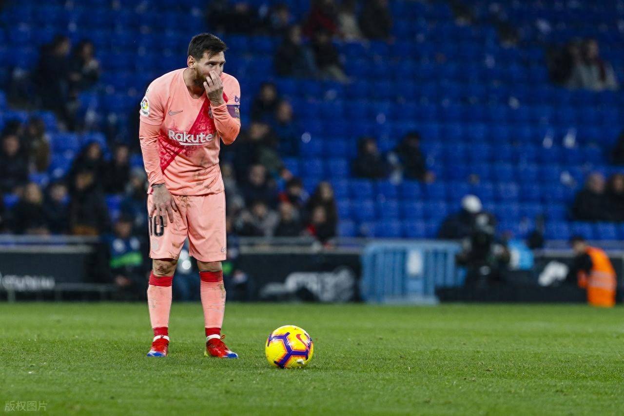 勒沃库森鏖战那不勒斯,C罗刷新纪录 勒沃库森鏖战那不勒斯,C罗刷新纪录